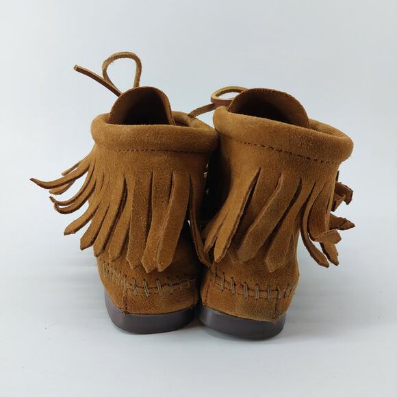 Minnetonka Moccasins Suede Booties Fringe Lace Up Sz 9.5 Boho Western - Picture 9 of 12